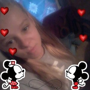 Meet your Posher, Lena